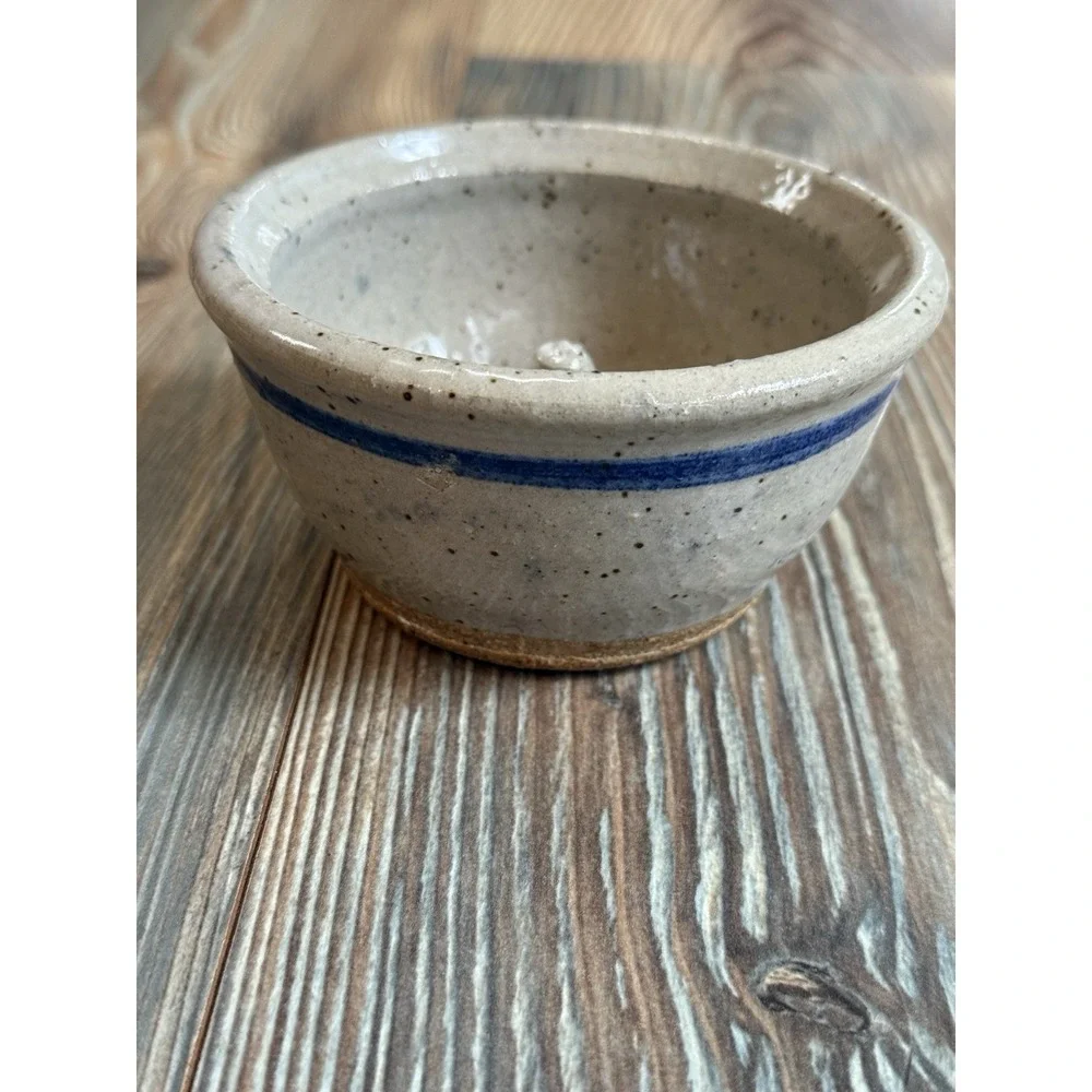 Pottery Works Stoneware Handcrafted 2.5